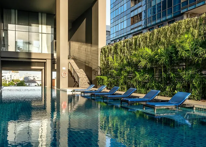 公寓 Wander - Ekkamai - Pool And Gym Floor, 500mbps, Full Kitchen 曼谷